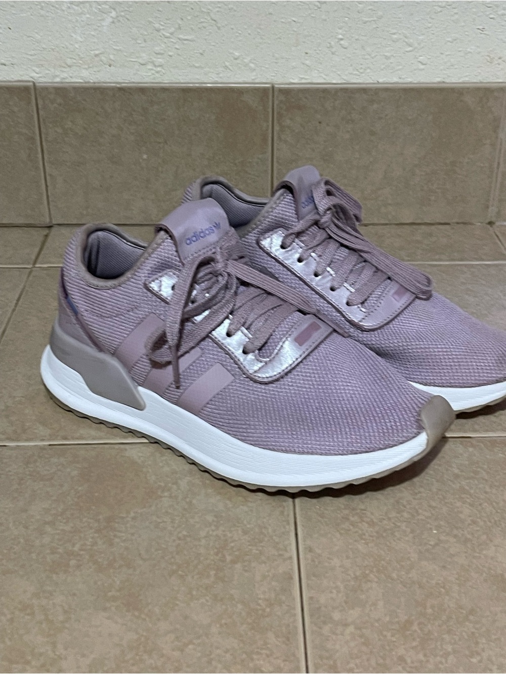 adidas Women’s Dusty Lavender Athletic Sneakers